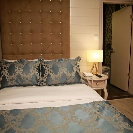 เพลิแกน เฮาส์ โฮเต็ล Hotel อิสตันบูล ภายนอก รูปภาพ